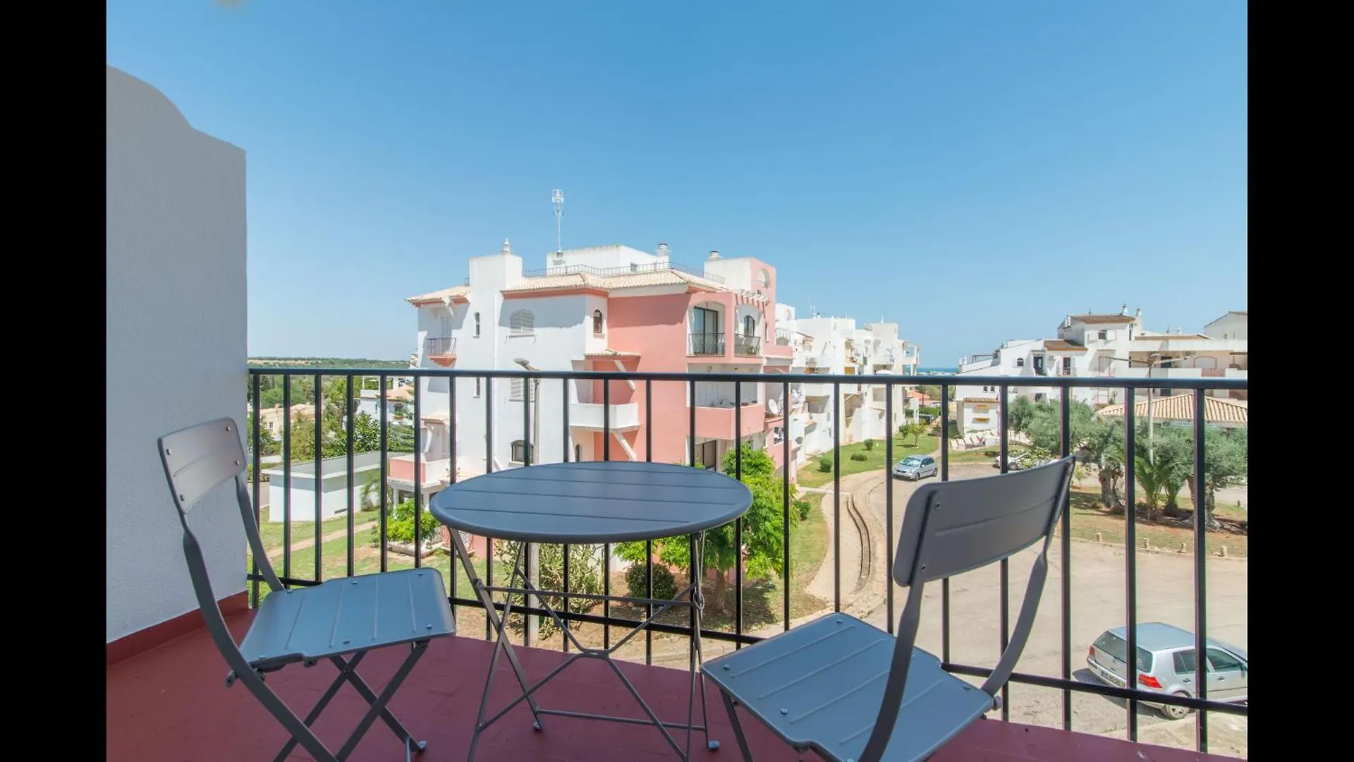 Apt Grace - T2 Pool, Wifi, Balcony, Ac, 25Km From Tavira Center Portogallo