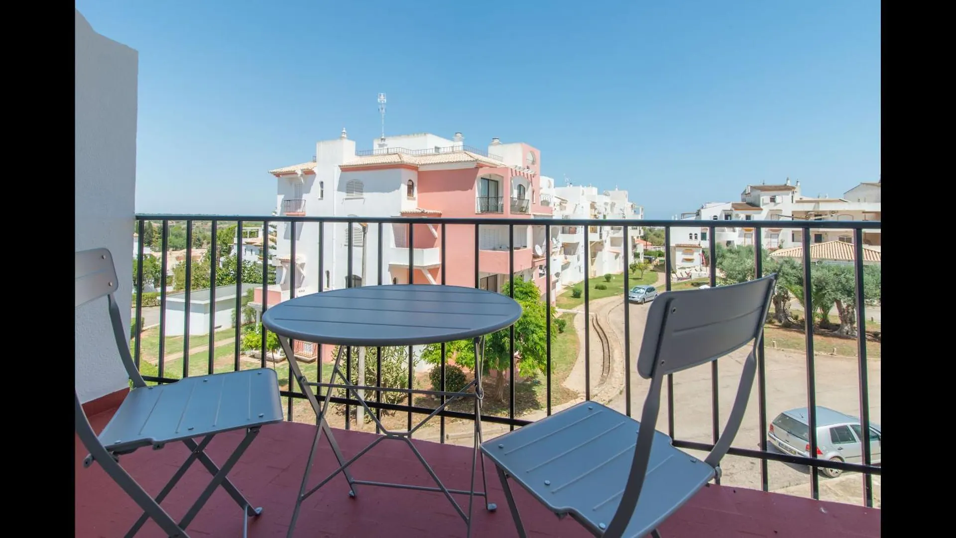 Apt Grace - T2 Pool, Wifi, Balcony, Ac, 25Km From Tavira Center 0*,  Portogallo